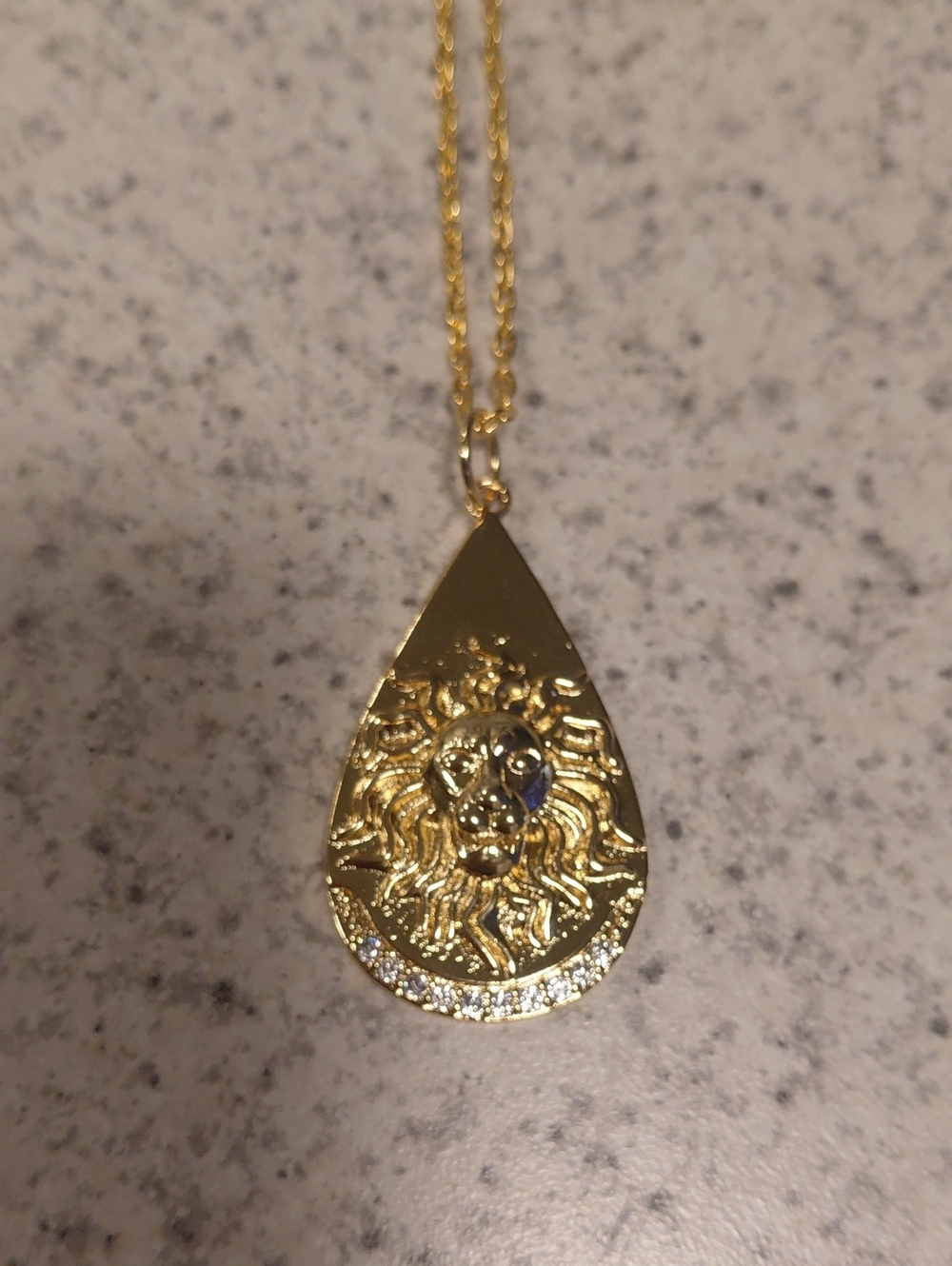 Gold Lion Teardrop Pendant Necklace - Women's Jewelry